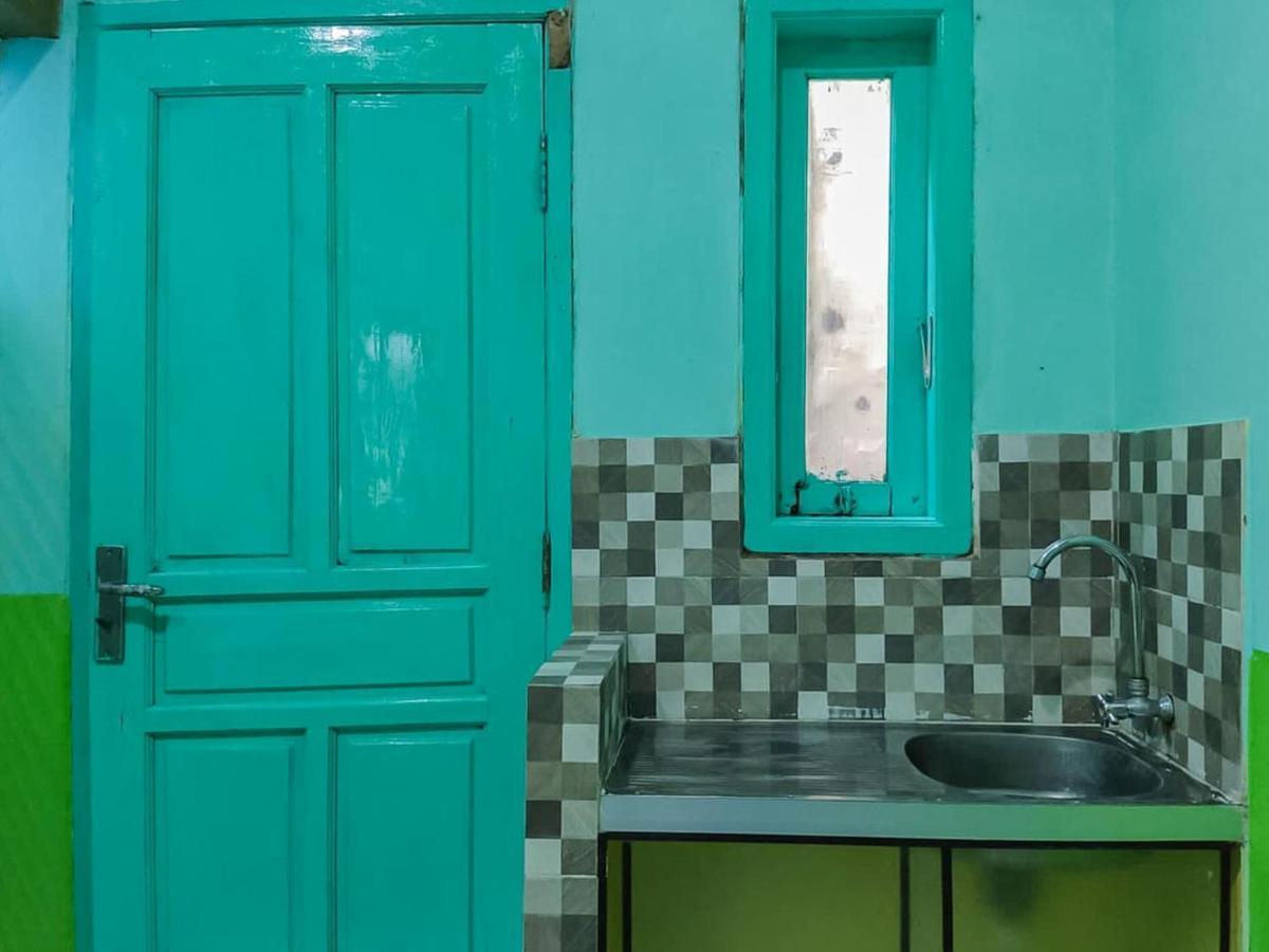 Reddoorz Near Sunrise Mall Mojokerto Exteriér fotografie