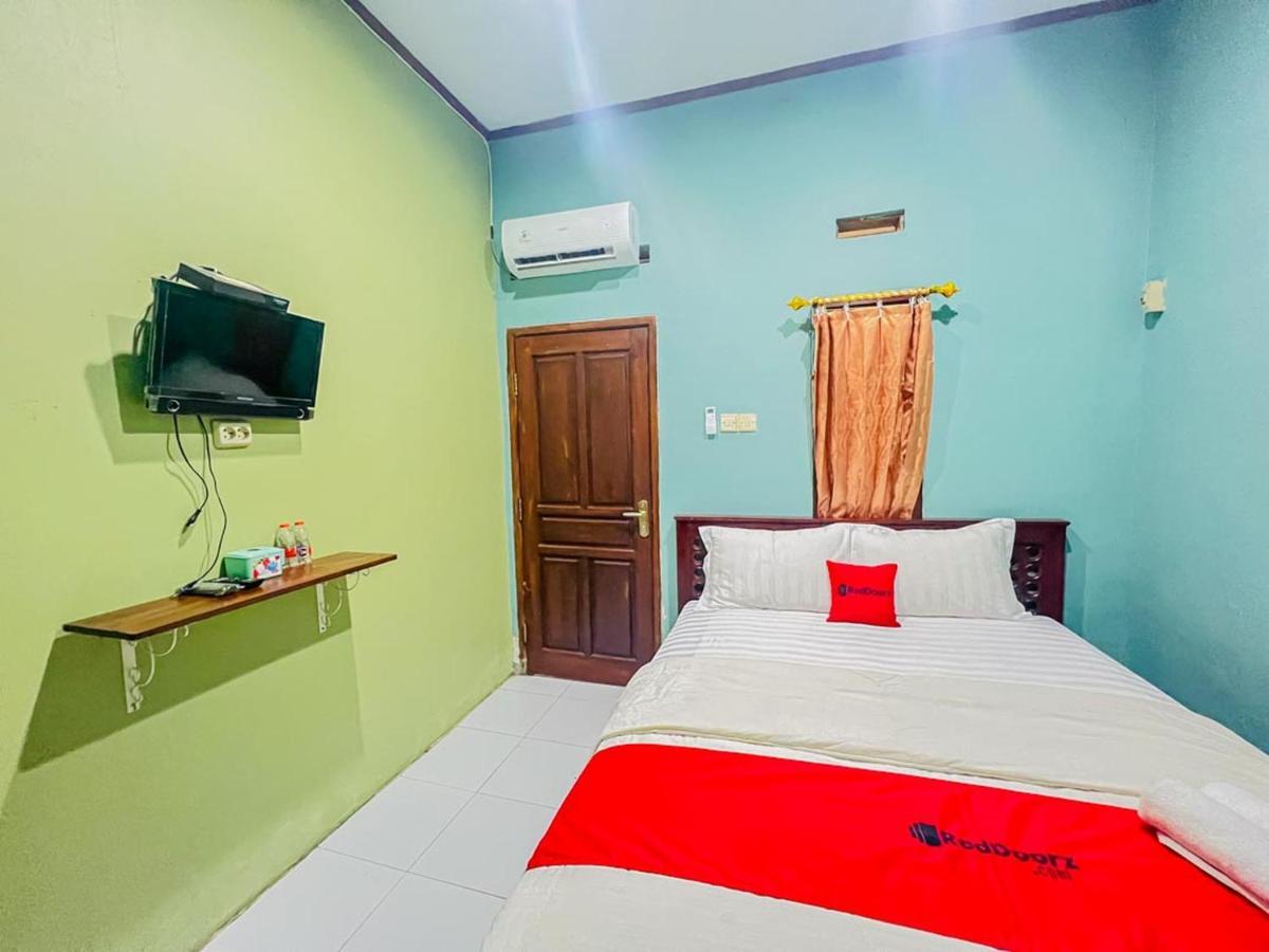 Reddoorz Near Sunrise Mall Mojokerto Exteriér fotografie