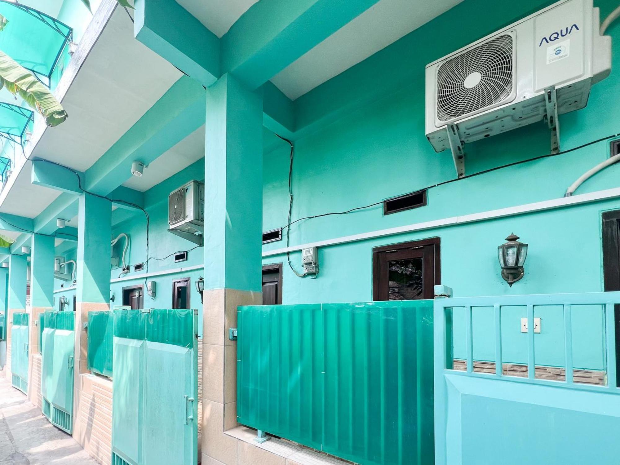 Reddoorz Near Sunrise Mall Mojokerto Exteriér fotografie
