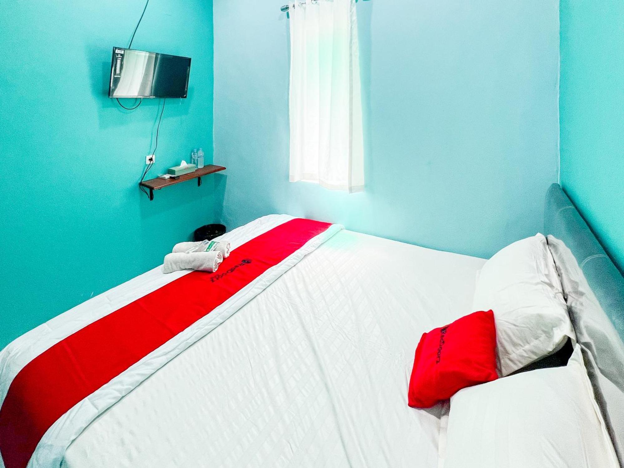 Reddoorz Near Sunrise Mall Mojokerto Exteriér fotografie