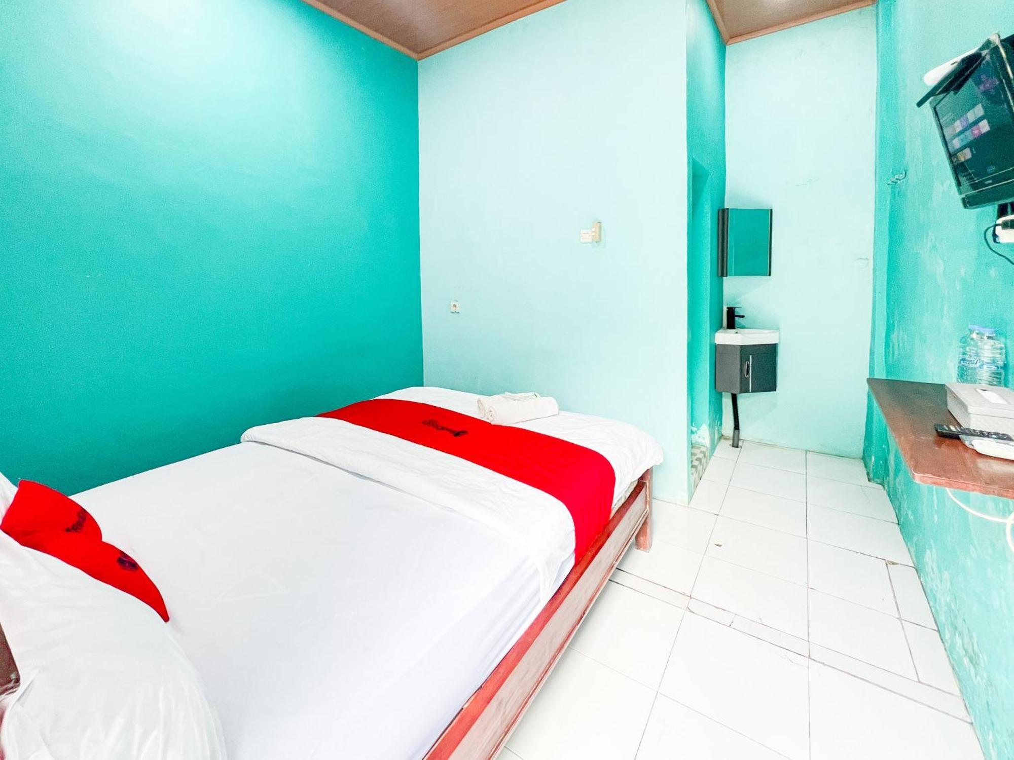 Reddoorz Near Sunrise Mall Mojokerto Exteriér fotografie