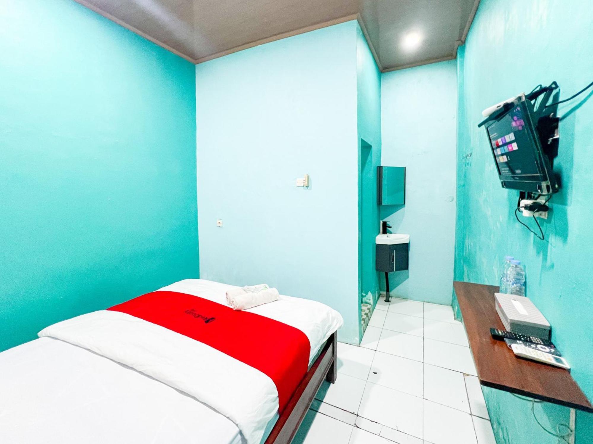 Reddoorz Near Sunrise Mall Mojokerto Exteriér fotografie